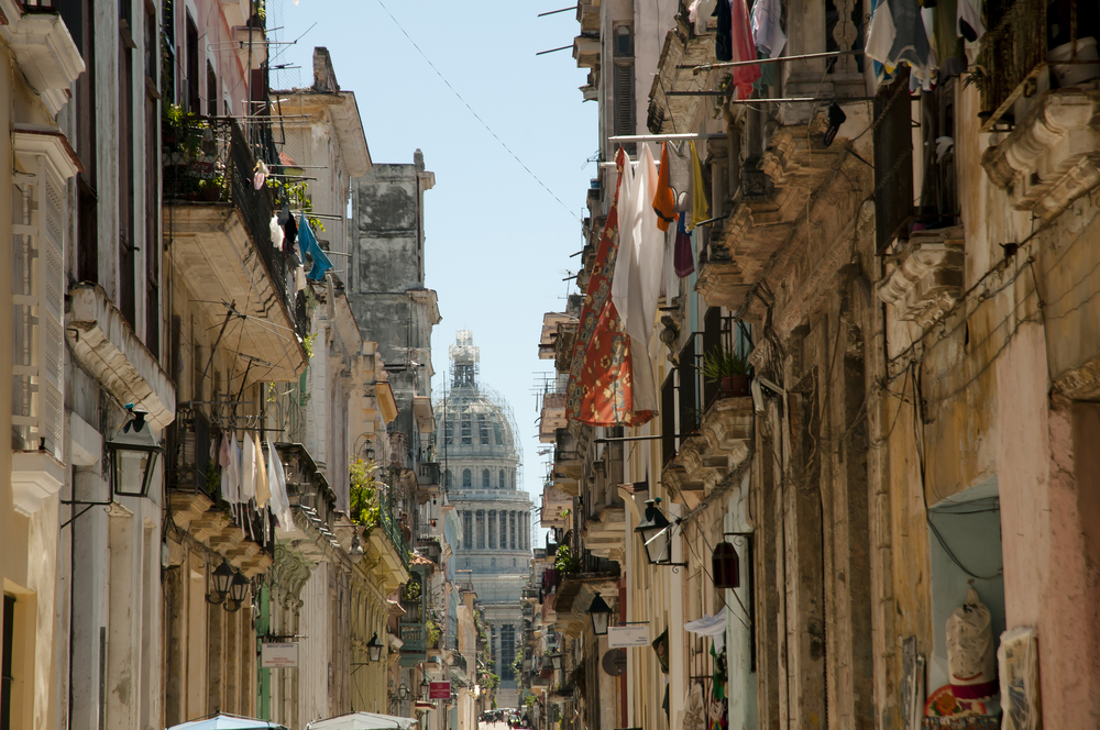 Le strade de La Habana Vieja, Avana.