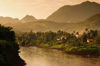 Gran Tour dell'Indocina: Laos, Vietnam e Cambogia Gran Tour dell'Indocina: Laos, Vietnam e Cambogia