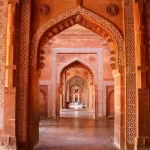 Interior of Jama Masjid in Fatehpur Sikri, Uttar Pradesh, India. The mosque was built in 1648 by Emperor Shah Jahan and dedicated to his daughter Jahanara Begum