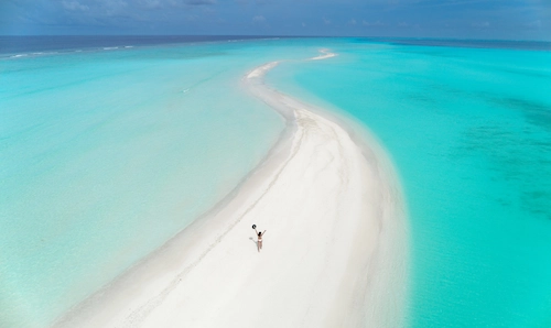 Kuramathi-Sandbank-1-scaled
