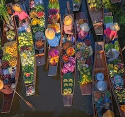 Mercato galleggiante Damnoen Saduak