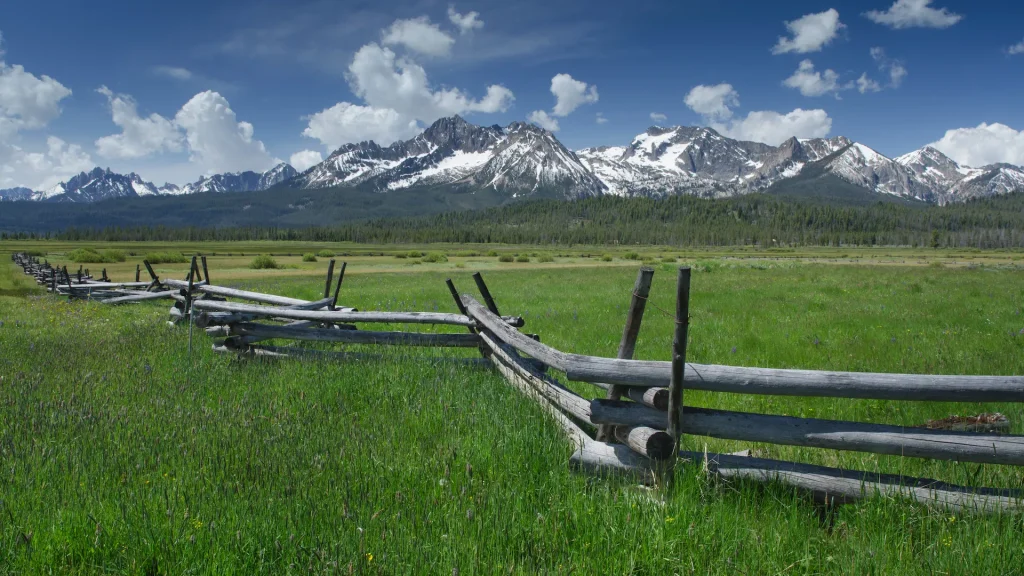 Stati Uniti, Idaho. Bacino di Stanley nei Monti Sawtooth, area ricreativa nazionale di Sawtooth | Tour Idaho esclusiva Alidays