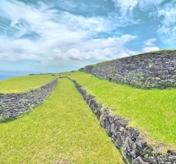 Rano Kau e villaggio cerimoniale di Orongo sull'Isola di Pasqua, Cile
