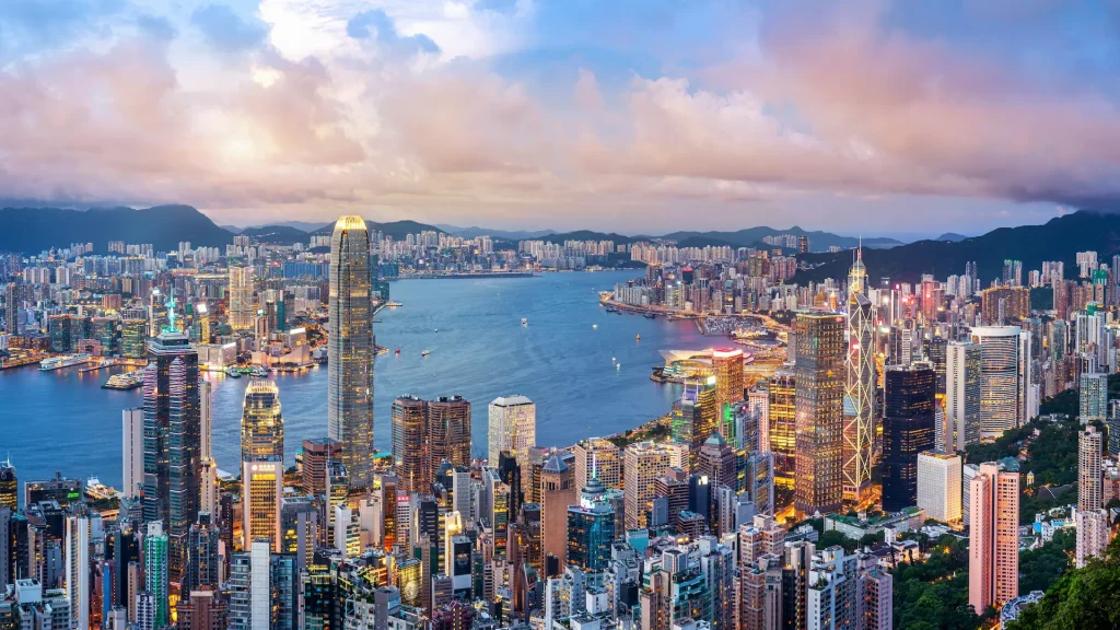 La città di Hong Kong al tramonto | City break Hong Kong