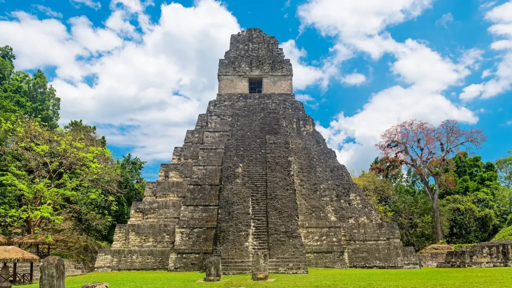 Tempio della Grande Piramide del Giaguaro, Tikal, Guatemala | Viaggio Guatemala e Belize in 12 giorni | Alidays