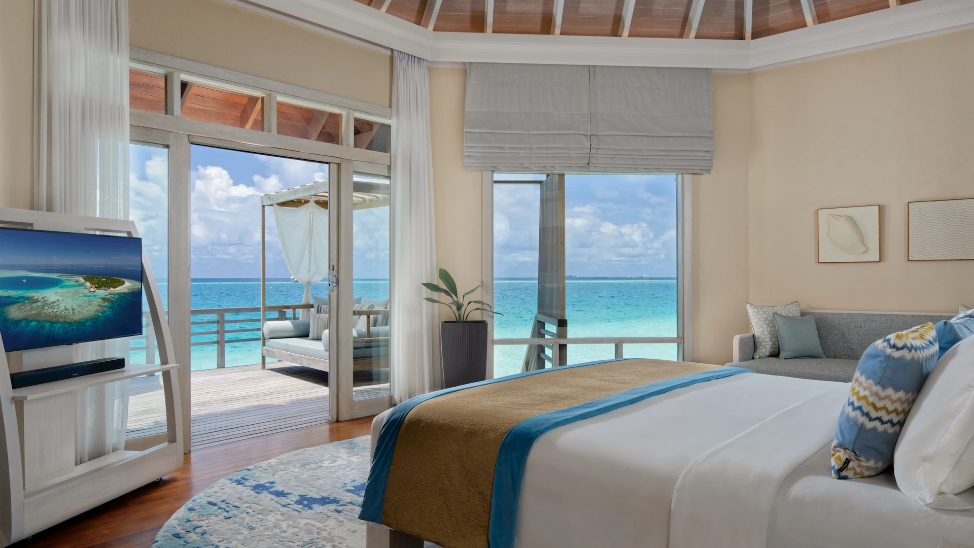 Baros Maldives - Villa with sea view