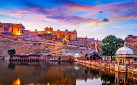 Amber Fort and Maota Lake at sunset