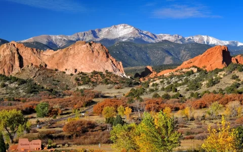 Colorful Garden of the Gods Park near Colorado