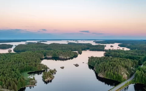 Lake-Saimaa-Finland-1-scaled-e1682065093702[1]