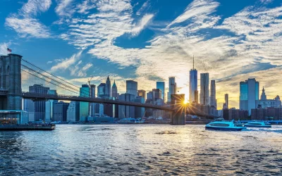 View to Manhattan Skyline form Brooklyn Bridge Park