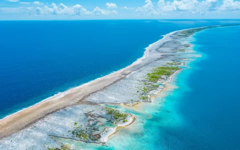 P2_08_FAKARAVA_DJI_0826 © Jim Winter