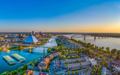 Aerea dello skyline del drone del centro di Memphis Tennessee TN