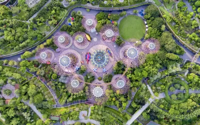 vista dall'alto del garden by the bay singapore