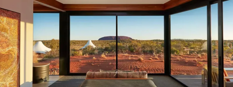 Longitude 131°, Uluru-Kata Tjuta